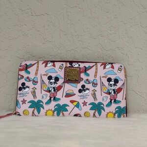Dooney & Bourke Disney Mickey Mouse Summer Wallet